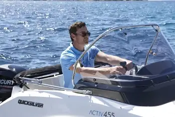 Łódź Quicksilver 445 - dostępna jeszcze przed sezonem 2021 - zdjęcie 4